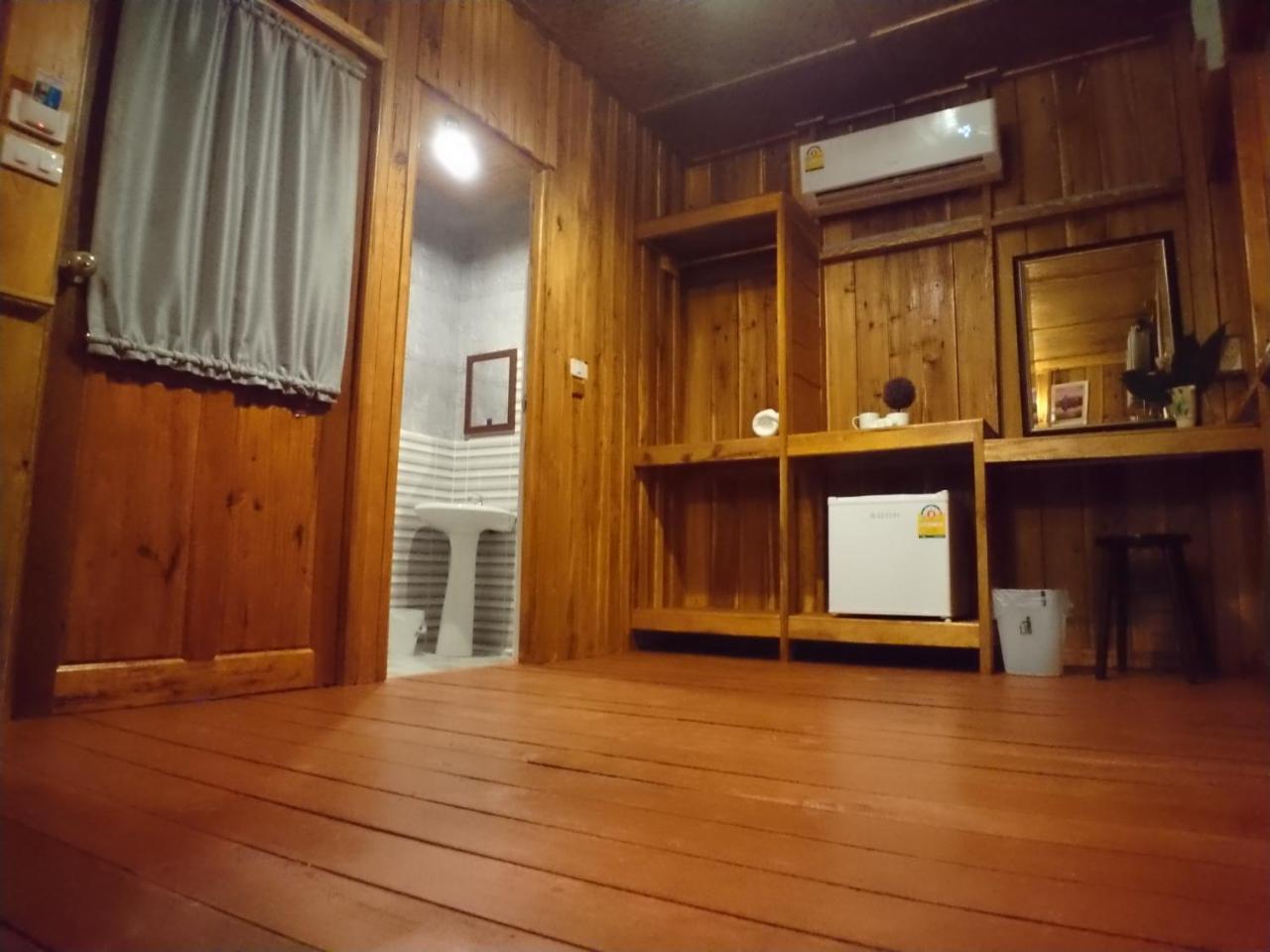 Lanta Para Hut Ko Lanta Buitenkant foto